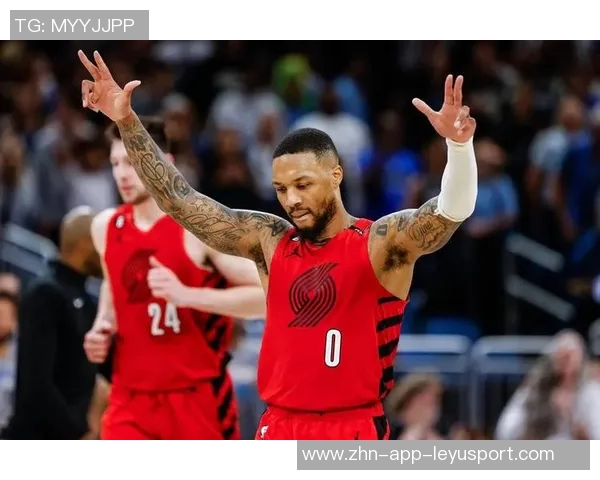 杨瀚森分享与利拉德霍勒迪的相处经历新赛季心态轻松不再紧张 杨瀚森分享与利拉德霍勒迪的相处经历新赛季心态轻松不再紧张