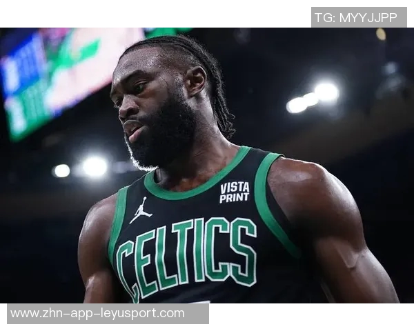 杰伦布朗谈腿筋伤势恢复良好警惕再次受伤风险