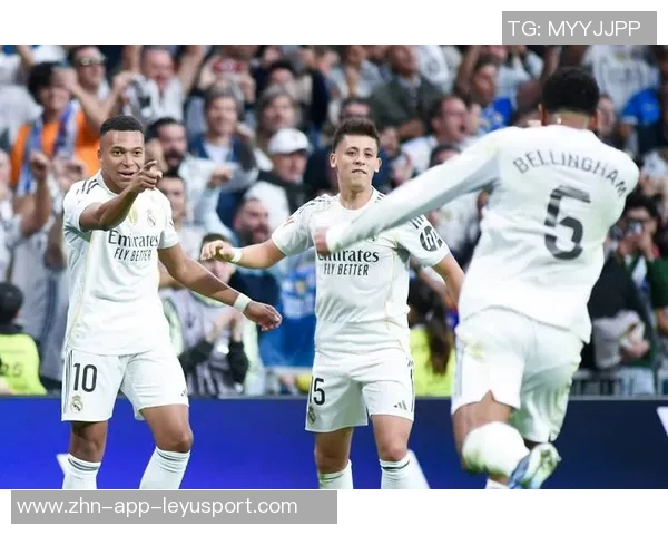 拉菲尼亚腿筋受伤复出再推迟无缘国家德比将缺阵一个月