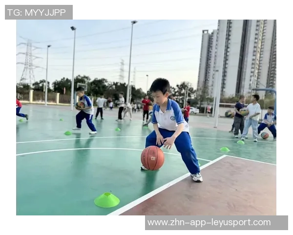 2025中国小篮球全国总训练营在秦皇岛成功举办圆满闭营展现青少年篮球新风貌 2025中国小篮球全国总训练营在秦皇岛成功举办圆满闭营展现青少年篮球新风貌